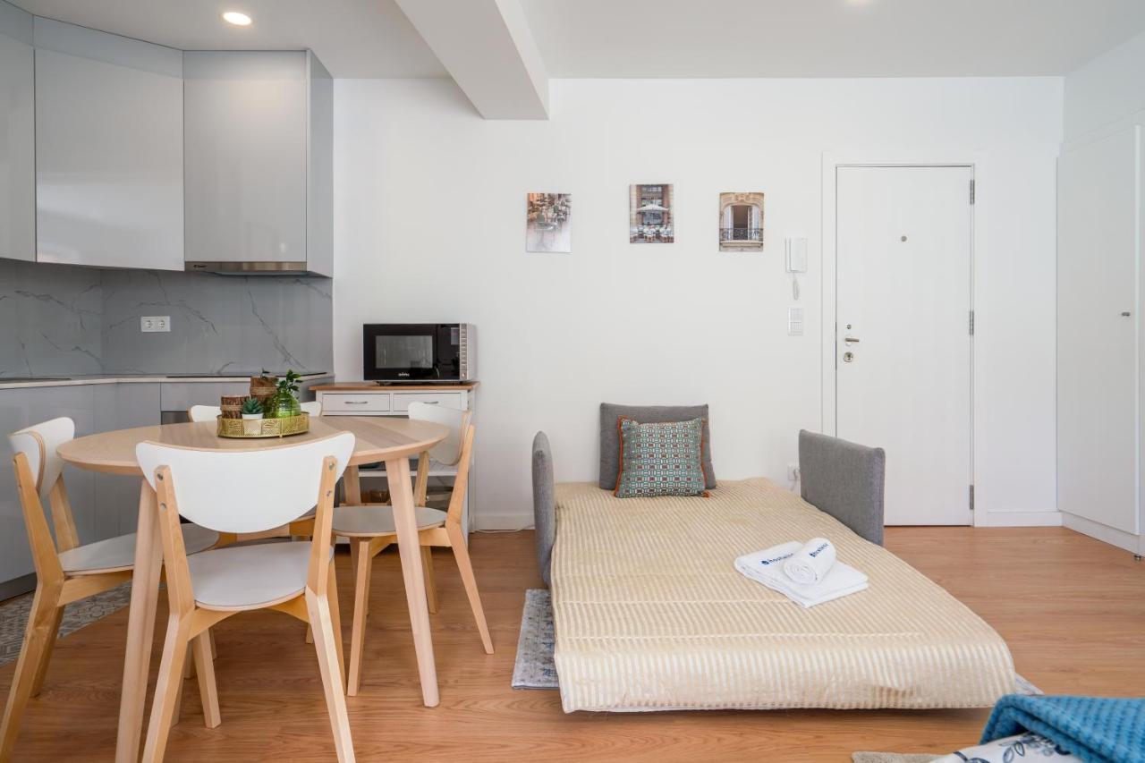 Апартаменти Host Wise - Comfy Sunny Flat - Prime Location Порту Екстер'єр фото